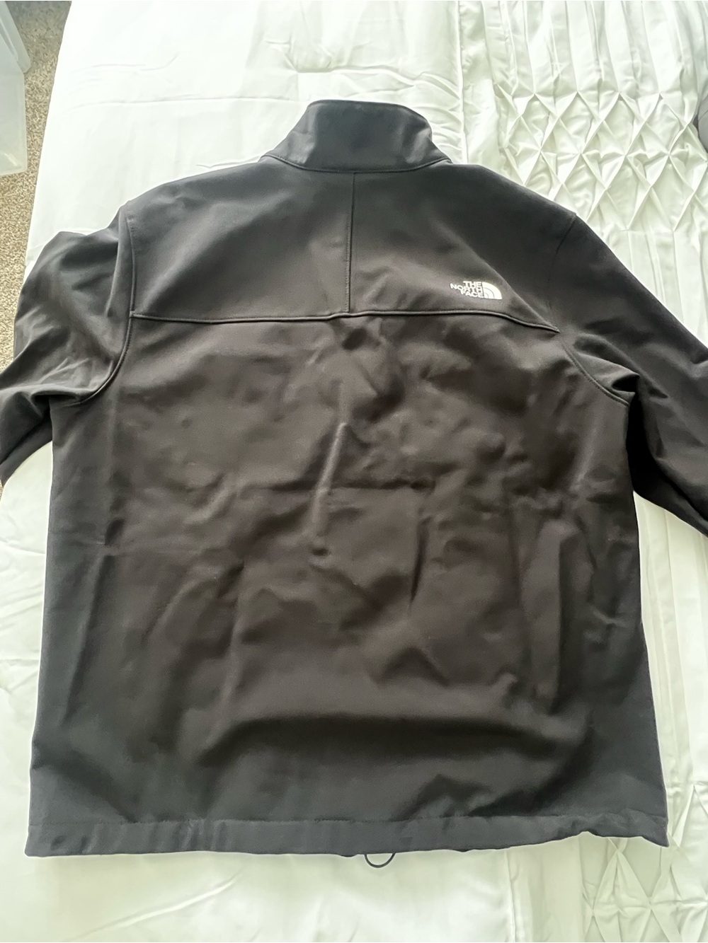 The North Face Black Men's Softshell Performance Jacket - Picture 5 of 6